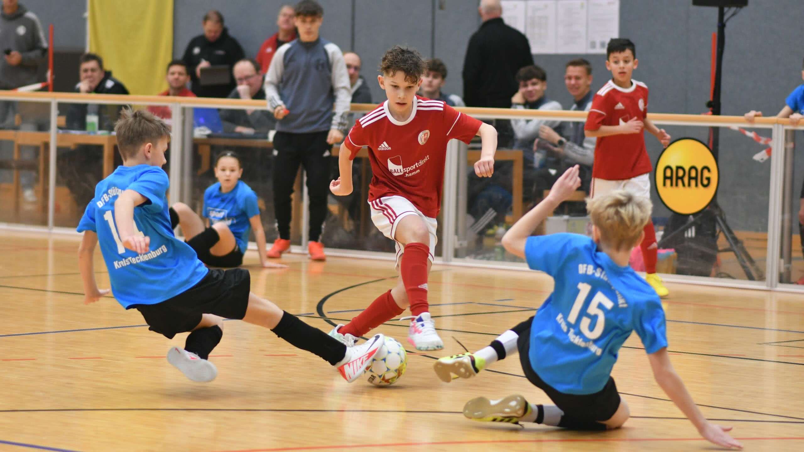 51 ARAG Cup Start in Zwischenrunde beim Hauptturnier Fußball