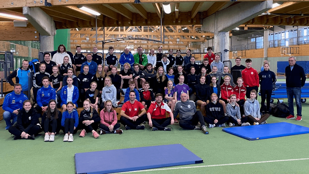 Ostwestfälischer Leichtathletik-Nachwuchs trotzt Grippewelle - Fußball ...
