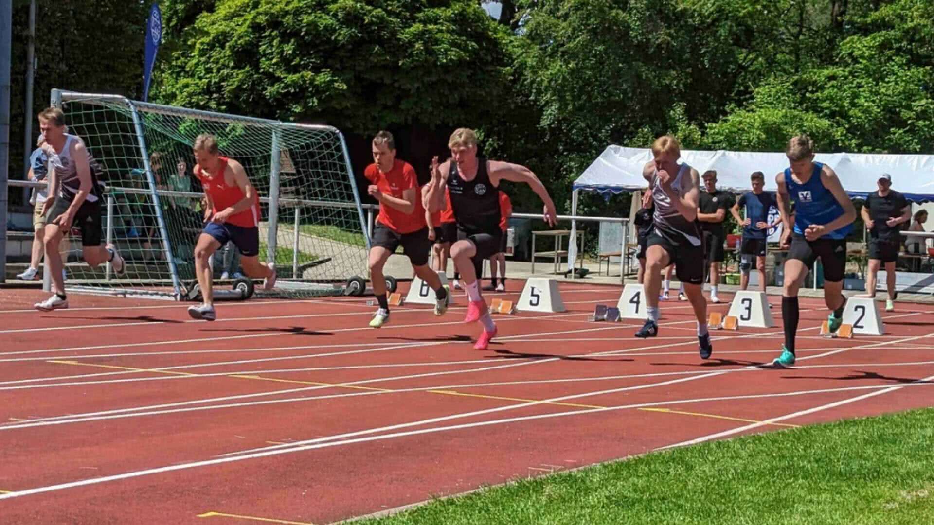 Hochbetrieb Bei Lippischen Mehrkampfmeisterschaften - Fußball Und ...