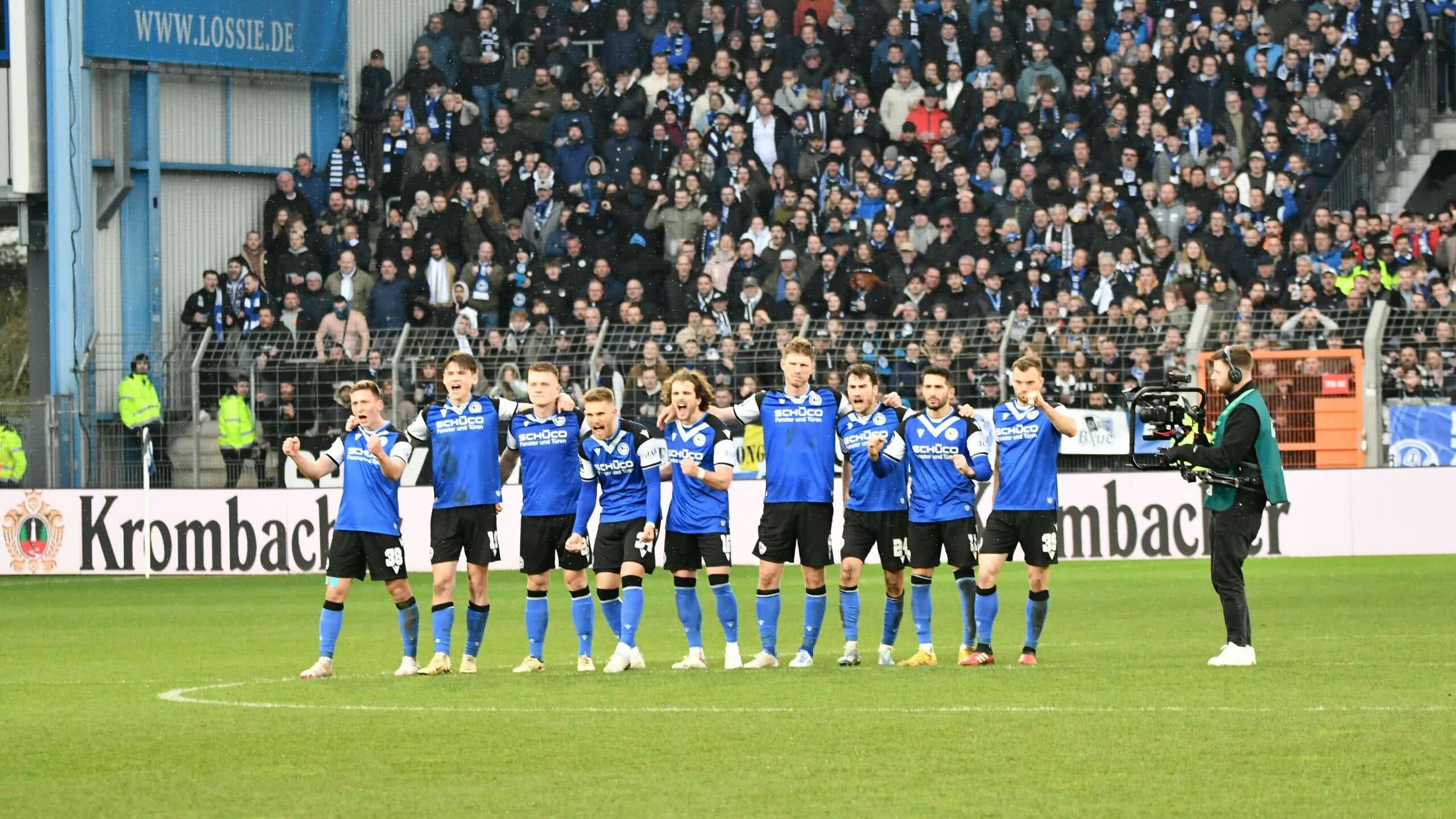 Arminia Bielefeld Zieht Ins Finale Um Den Krombacher Westfalenpokal Ein ...