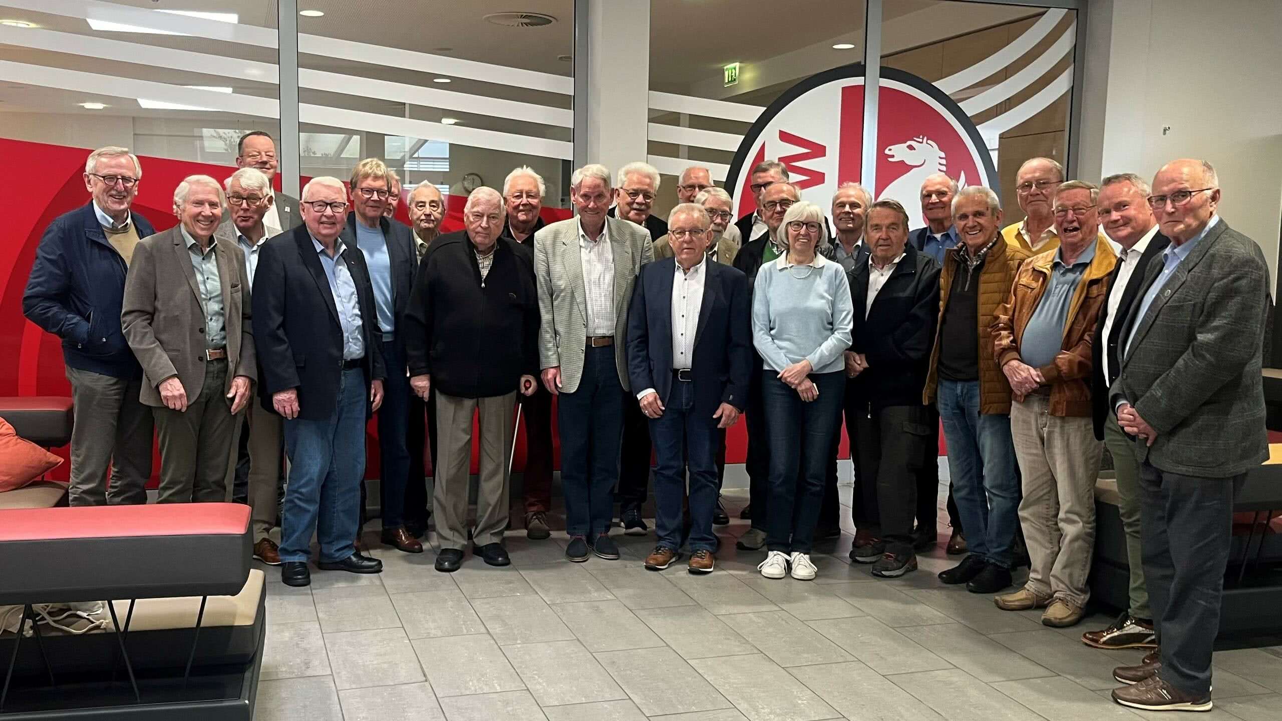 Treffen der FLVW-Würdenträger*innen im Zeichen der EURO - Fußball und