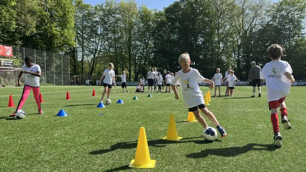 Grundschulfestival an Lichtendorfer Grundschule in Dortmund