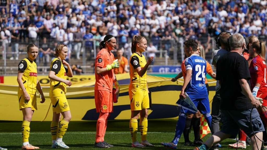 Derby Pokal BVB Schalke