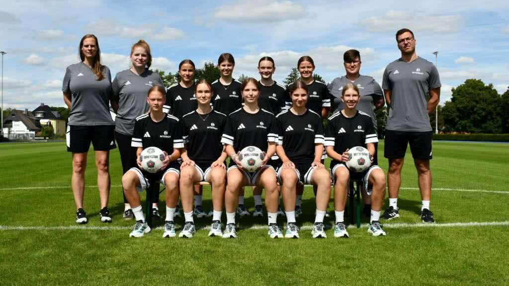 Mädcheninternat Mannschaftsfoto 2025/26