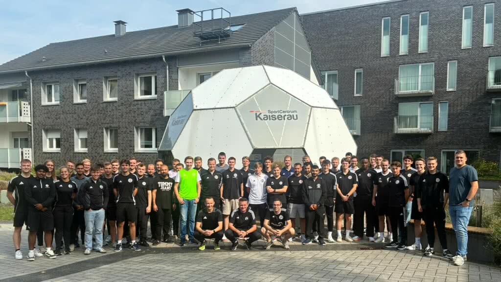 Schiedsrichter Tagung Team D