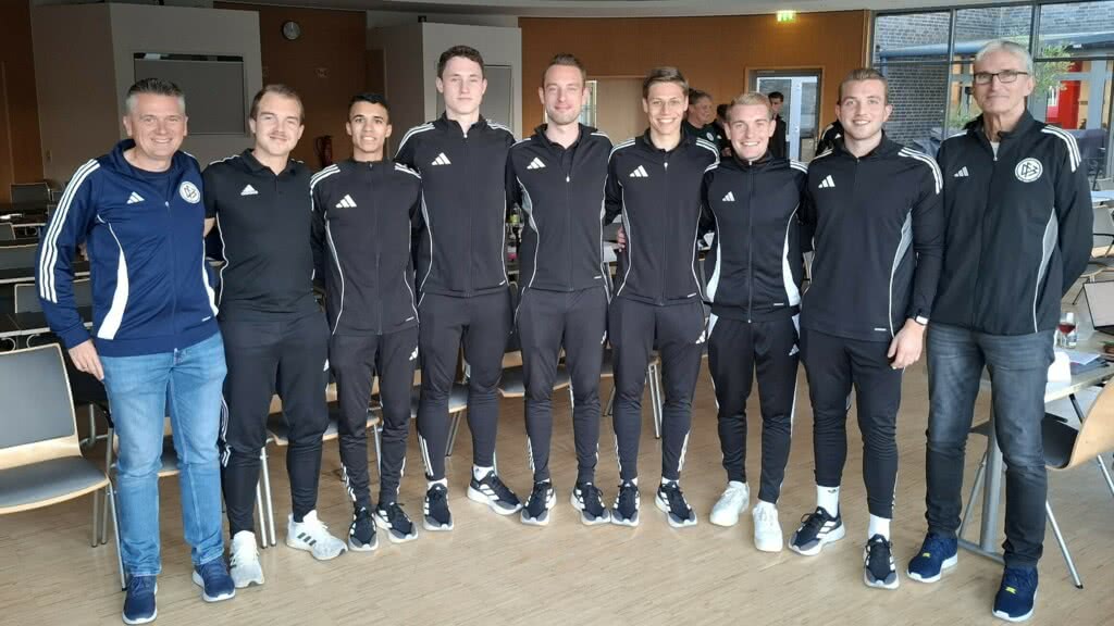 Stützpunktlehrgang für Schiedsrichter der DFB-Nachwuchsligen