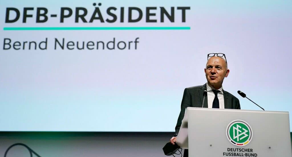 Bernd Neuendorf auf dem DFB-Bundestag