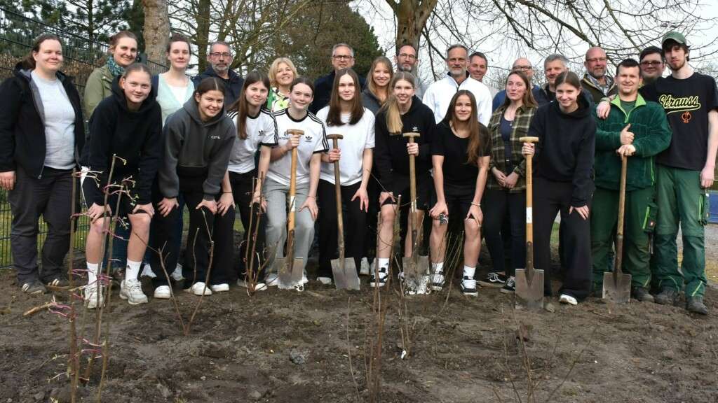 Klimabäume SportCentrum Mädcheninternat