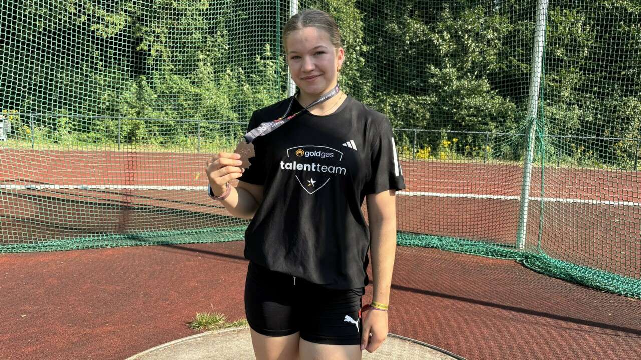 Juna Duwenbeck ist das goldgas Talent des Monats Juli