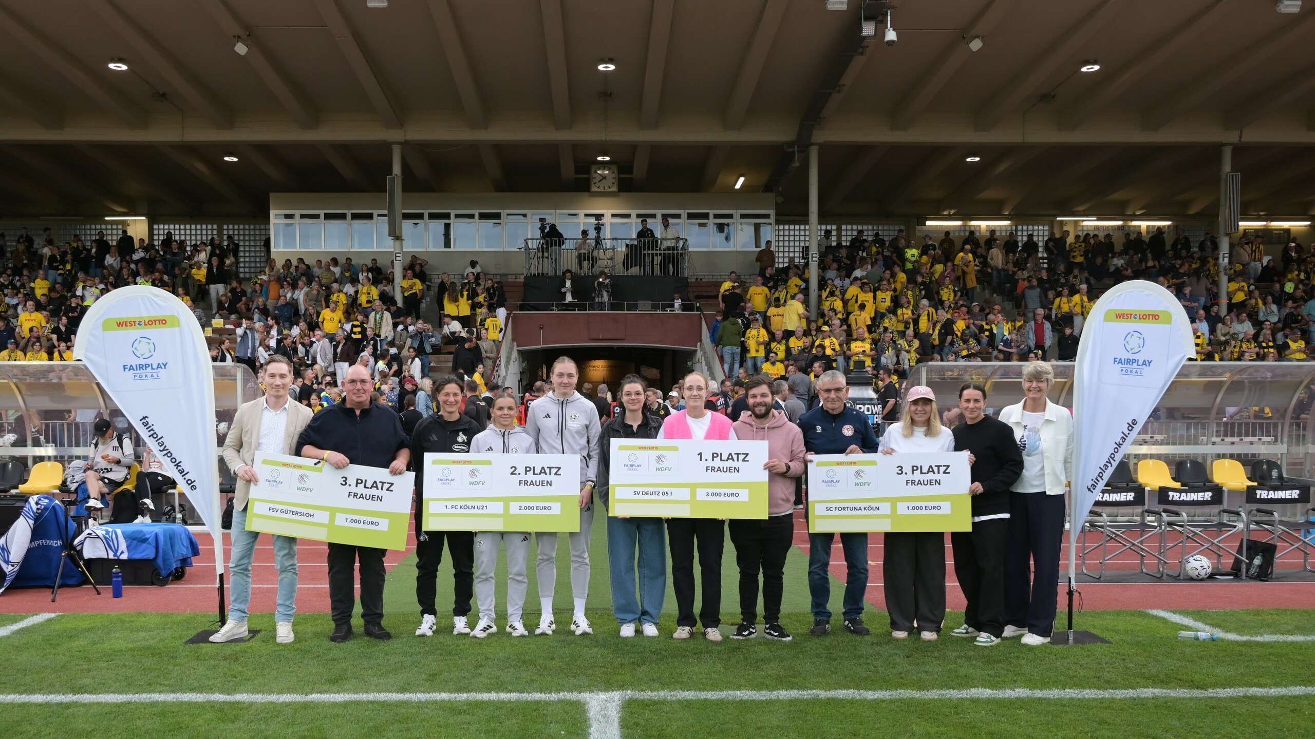 Fairplay Frauen Regionalliga West Ehrung
