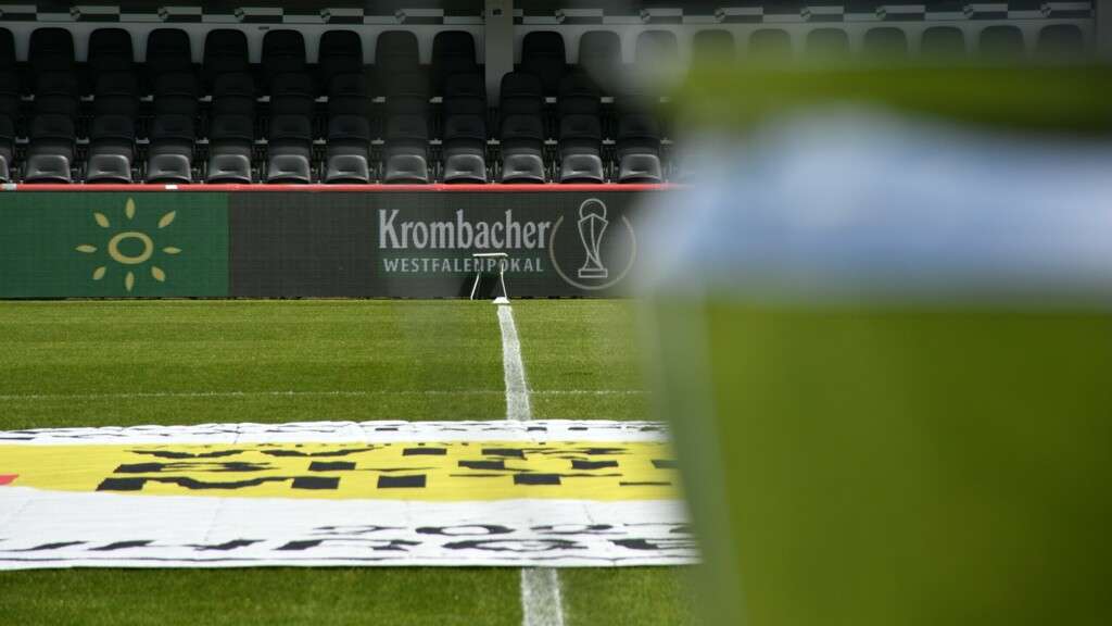 Krombacher Westfalenpokal Bande neu